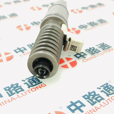 Fuel Injector BEBE4C08001   for Volvo D16 D16C Engine