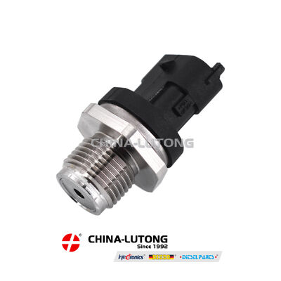Common Rail Fuel Injector Nozzle DLLA139P887   for 4045T 6068T 095000-6492 RE529118